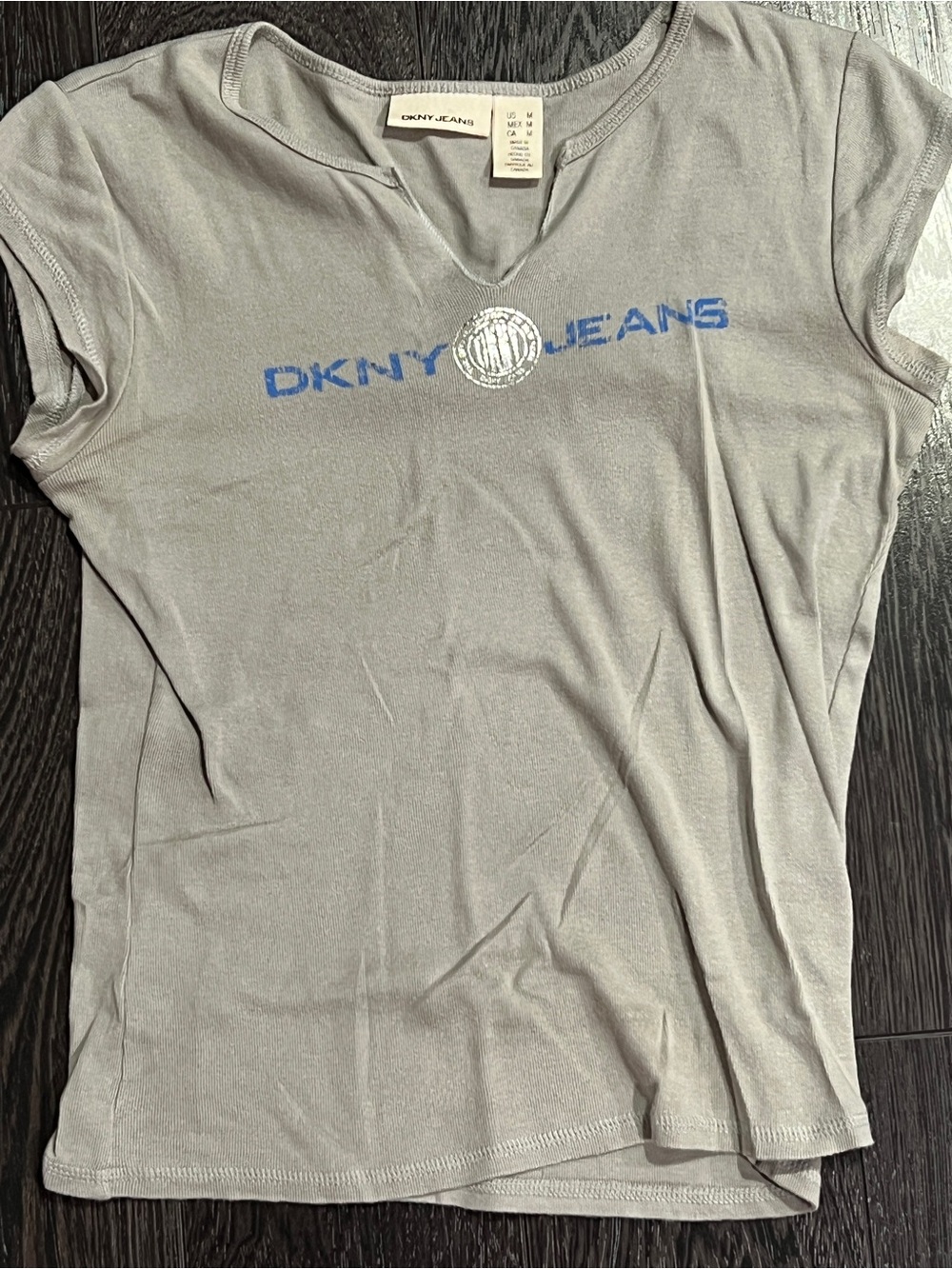 DKNY JEANS Gray V-Neck T-Shirt Women's Size M